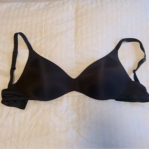 SKIMS push-up bra NWOT